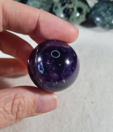 Amethist Edelsteen Bol AA 3 cm no.8