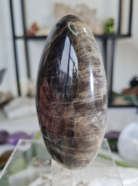 Zwarte Maansteen Edelsteen Sculptuur 9 cm no.2