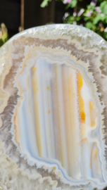 Agaat - Edelsteen Geode op standaard - 14,5cm