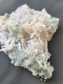 Stilbiet - Apofylliet met Scolesiet