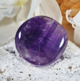 Amethist Platte Steen 4 cm no.3 Edelsteen