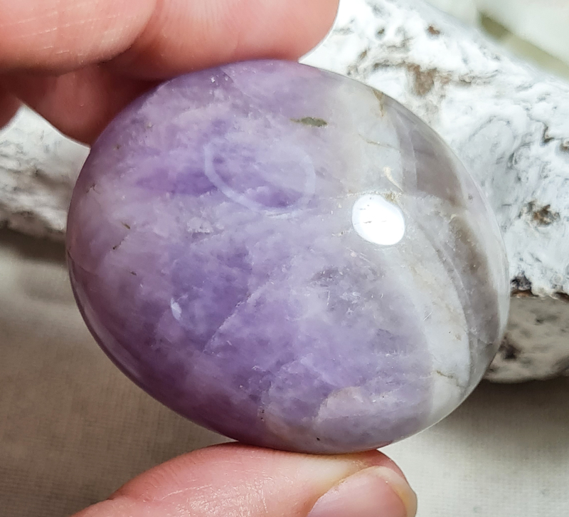 Amethist Handsteen no.6 - 4 cm Edelsteen