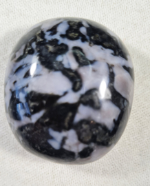 Gabbro - Merliniet Handsteen no.5 - 4,5 cm