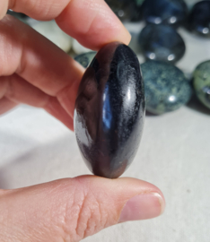 Toermalijn Zwart Palmsteen Edelsteen no.5 - 4 cm