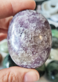 Lepidoliet Palmsteen Edelsteen no.1 - 6 cm