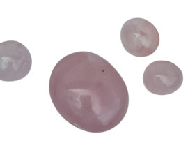 Rozenkwarts - Handsteen - Madagaskar no.3 - 5 cm