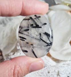 Toermalijn in Kwarts Platte Steen 4 cm no.2 Edelsteen