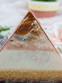 Orgonite - Cheops Piramide - 11cm - Vrijheid - Moed - Zelfvertrouwen & Overvloed