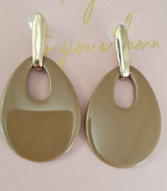 Statement oorbellen - bruin - goud - 5,5cm