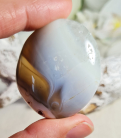 Agaat Handsteen no.6 Edelsteen 4 cm