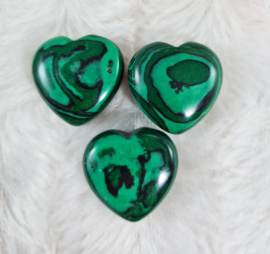 Groen hart - kunststof - 3 cm - handmade