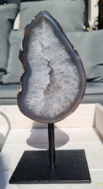 Agaat Edelsteen Geode op standaard - no.2 - 14 cm