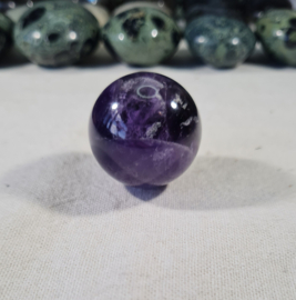 Amethist Edelsteen Bol AA 3 cm no.7