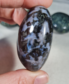 Gabbro - Merliniet Handsteen no.2 - 5 cm