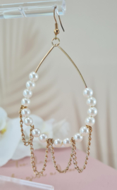 Oorbellen parels en ketting goudkleur 9 cm