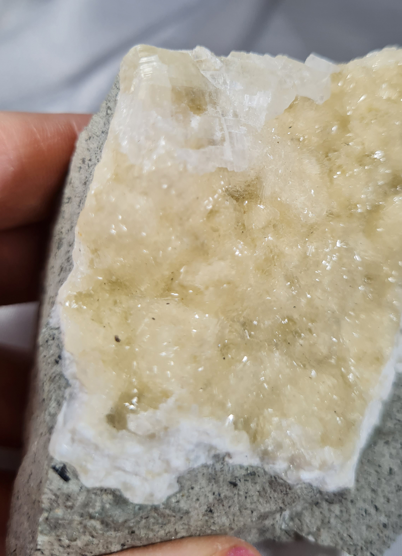 Zeoliet Thomsoniet Calciet en Natroliet no.6