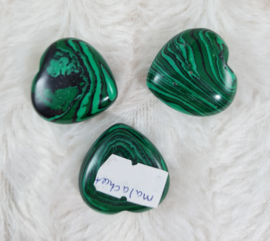 Groen hart - kunststof - 3 cm - handmade