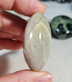 Groene Maansteen Edelsteen Palmsteen - no.06 - 4,5 cm
