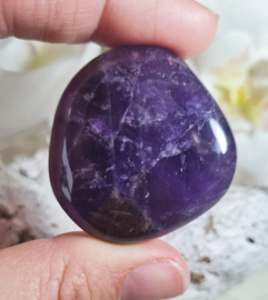 Amethist Platte Steen 4 cm no.1 Edelsteen
