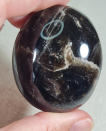 Rookkwarts Handsteen no.2 Edelsteen