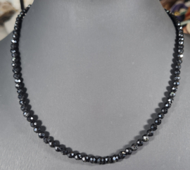Edelsteen Ketting Zwarte Toermalijn Facet 4 mm - 45 cm