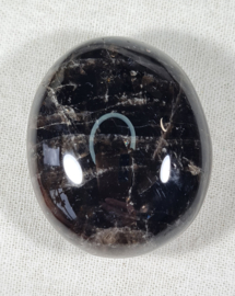 Rookkwarts Handsteen no.3 Edelsteen