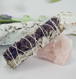 Witte Salie met Paarse Lavendel Smudge stick