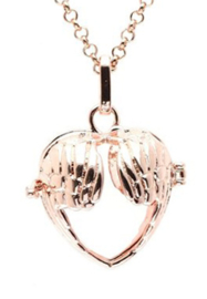 Engelenroeper - open vleugels - 16 mm - goud kleur - hart
