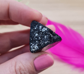 Toermalijn - Ruw - M - 26 gram Edelsteen