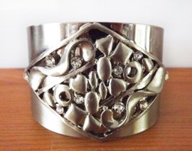 Klemarmband - Zilverkleur met stras en ruitvorm