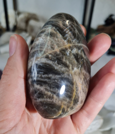 Zwarte Maansteen Edelsteen Sculptuur 7,5 cm no.4