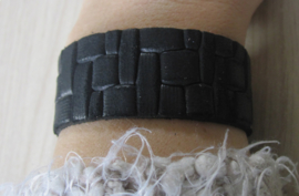 Armband - Tressia - suède - zwart - basket print