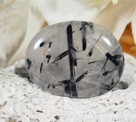 Toermalijn in Kwarts Platte Steen 4 cm no.6 Edelsteen