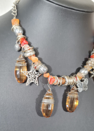 Ketting roodbruin bedels