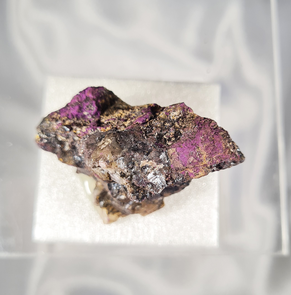 Purpuriet ruw in doosje no.04 - 4,1 cm