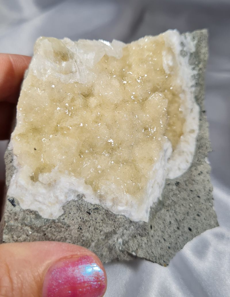 Zeoliet Thomsoniet Calciet en Natroliet no.6