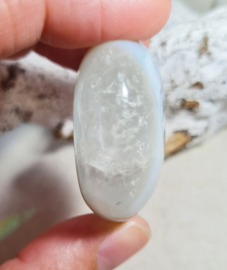 Agaat Handsteen no.6 Edelsteen 4 cm