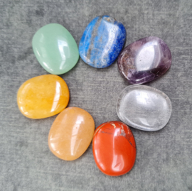 7 chakra's zorgenstenen set - 2,5cm