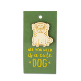 Houten Broche op cadeaukaartje - cute Dog