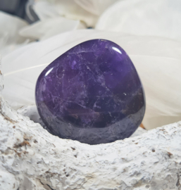 Amethist Platte Steen 4 cm no.1 Edelsteen