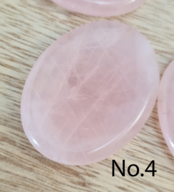 Rozenkwarts Duimsteen - Worry Stone - Ovaal