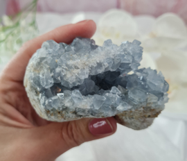 Celestien Edelsteen Cluster Geode - Madagaskar - 10cm - Blauw