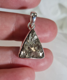Pyriet Druzy Driehoekig Edelsteen Hanger in 925 Sterling Zilver 2,6 cm