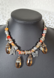 Ketting roodbruin bedels