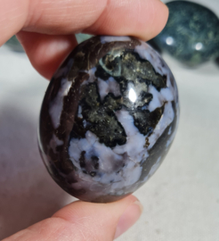 Gabbro - Merliniet Handsteen no.6 - 4,5 cm