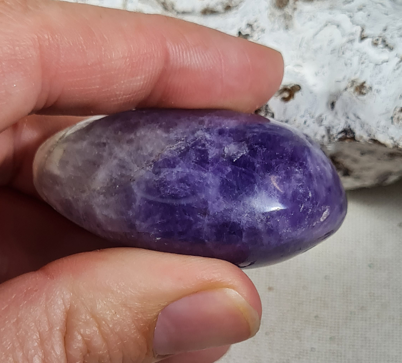 Amethist Handsteen no.4  - 4,5 cm Edelsteen
