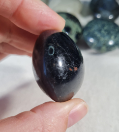 Toermalijn Zwart Palmsteen Edelsteen no.6 - 4 cm