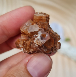 Aragoniet Roosje - Marokko - 3 cm Edelsteen Cluster