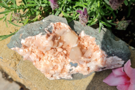 Heulandiet - Geode - 14cm - Roze Edelsteen
