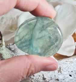 Fluoriet Platte Steen 4 cm no.5 Groen